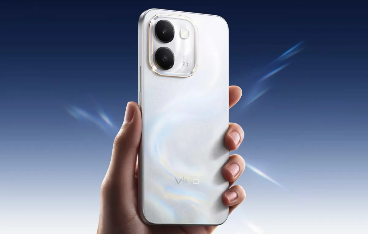 vivo Y600 is official with a 10,000mAh battery and 6.83-inch display