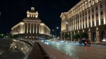 Video screengrabs, low light: 1x - (3840x2160px) - Apple iPhone 18 Pro review