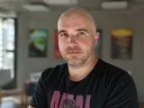 Sujetos humanos, cámara principal (2x): Modo retrato - 47mm, f/4.5, ISO 100, 1/100s (4096x3072px) - Reseña del Oppo Find X10 Pro Max