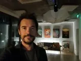 Selfie samples - 27mm, f/2.0, ISO 2000, 1/14s (4128x3096px) - Samsung Galaxy A18 review